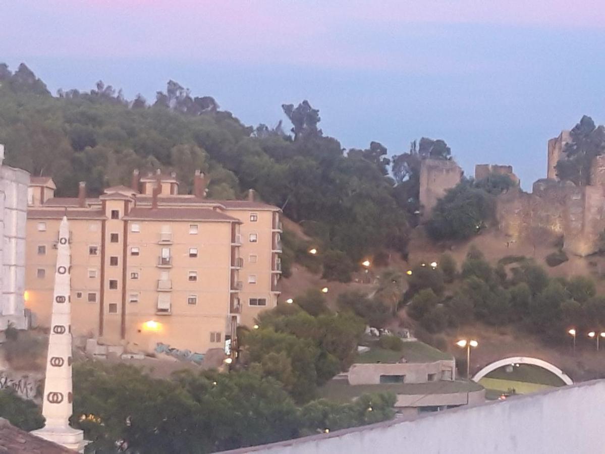Apartamentos Marques De La Merced มาลากา ภายนอก รูปภาพ