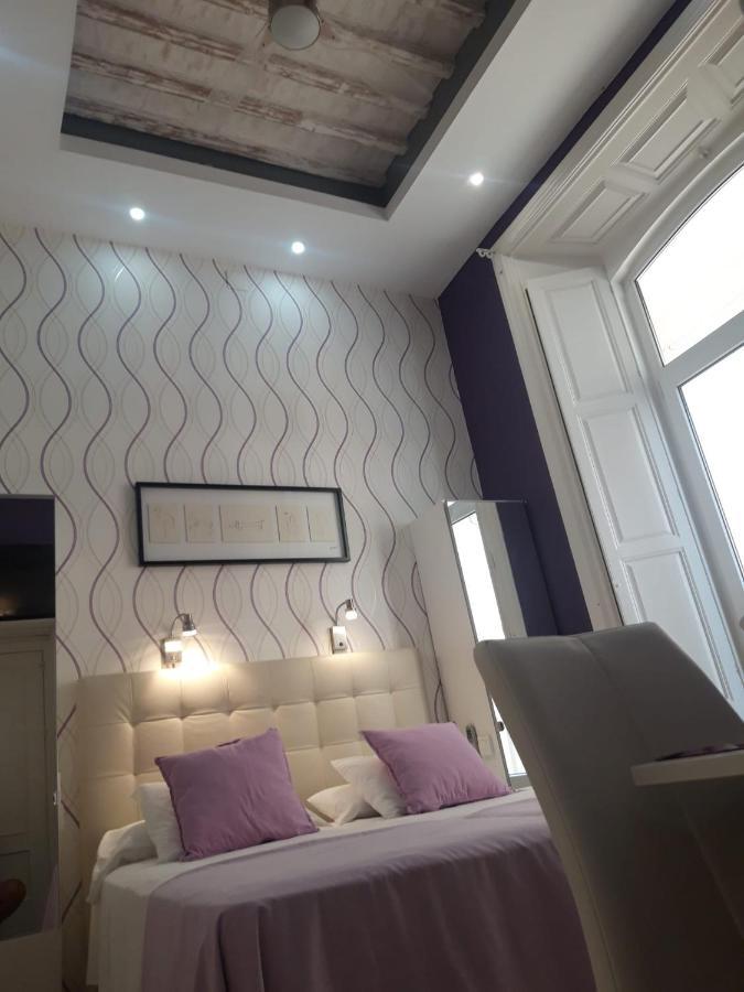 Apartamentos Marques De La Merced มาลากา ภายนอก รูปภาพ