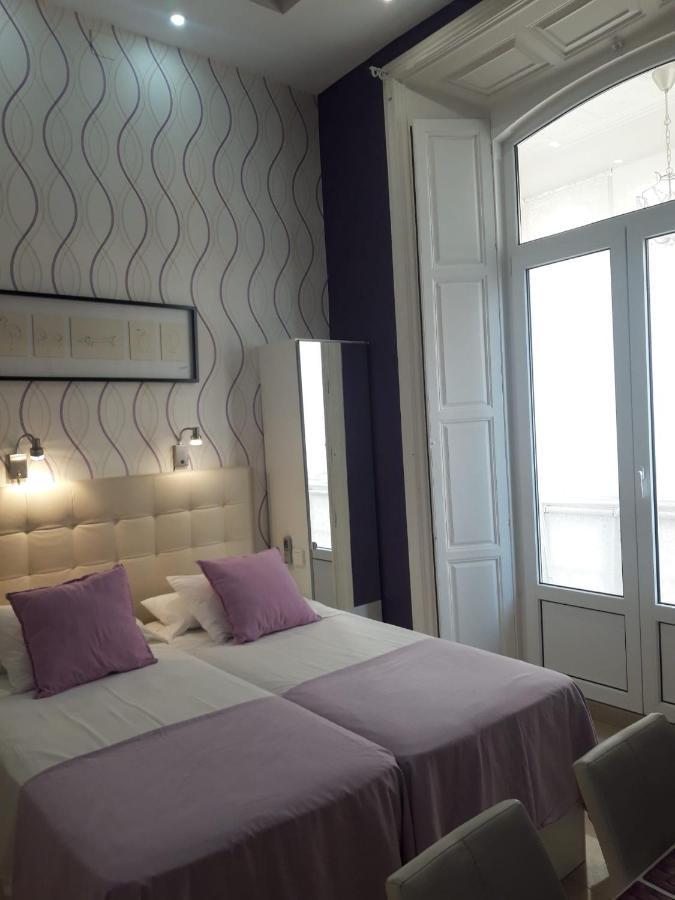 Apartamentos Marques De La Merced มาลากา ภายนอก รูปภาพ