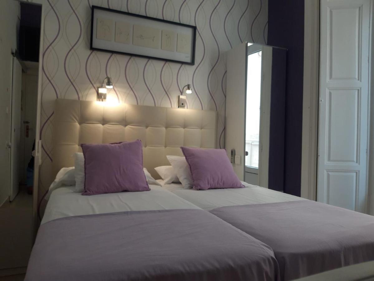 Apartamentos Marques De La Merced มาลากา ภายนอก รูปภาพ