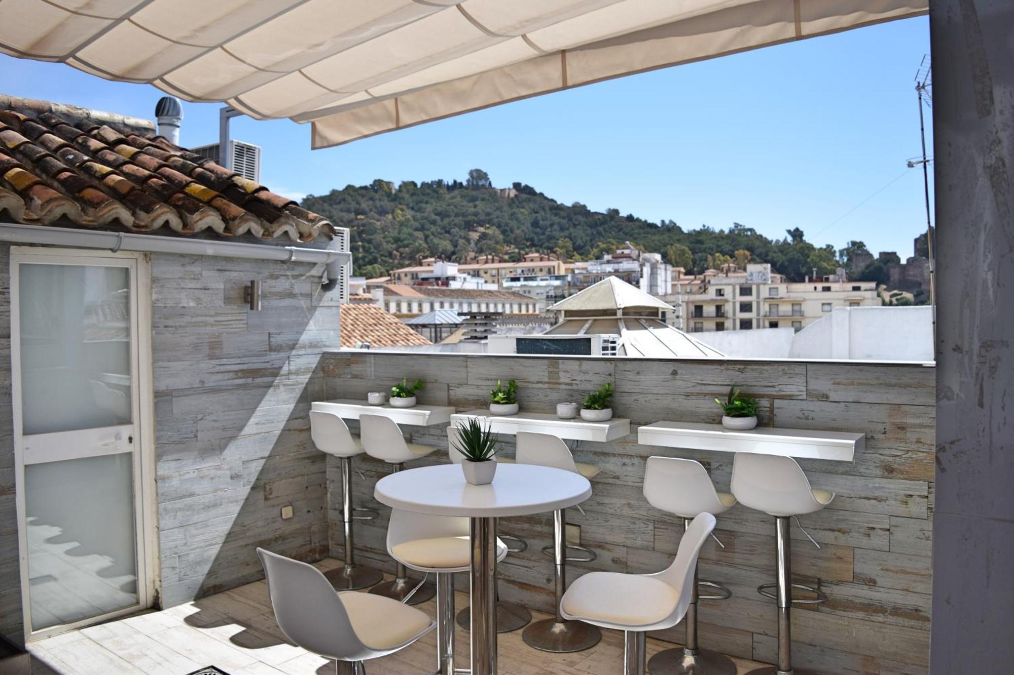 Apartamentos Marques De La Merced มาลากา ภายนอก รูปภาพ