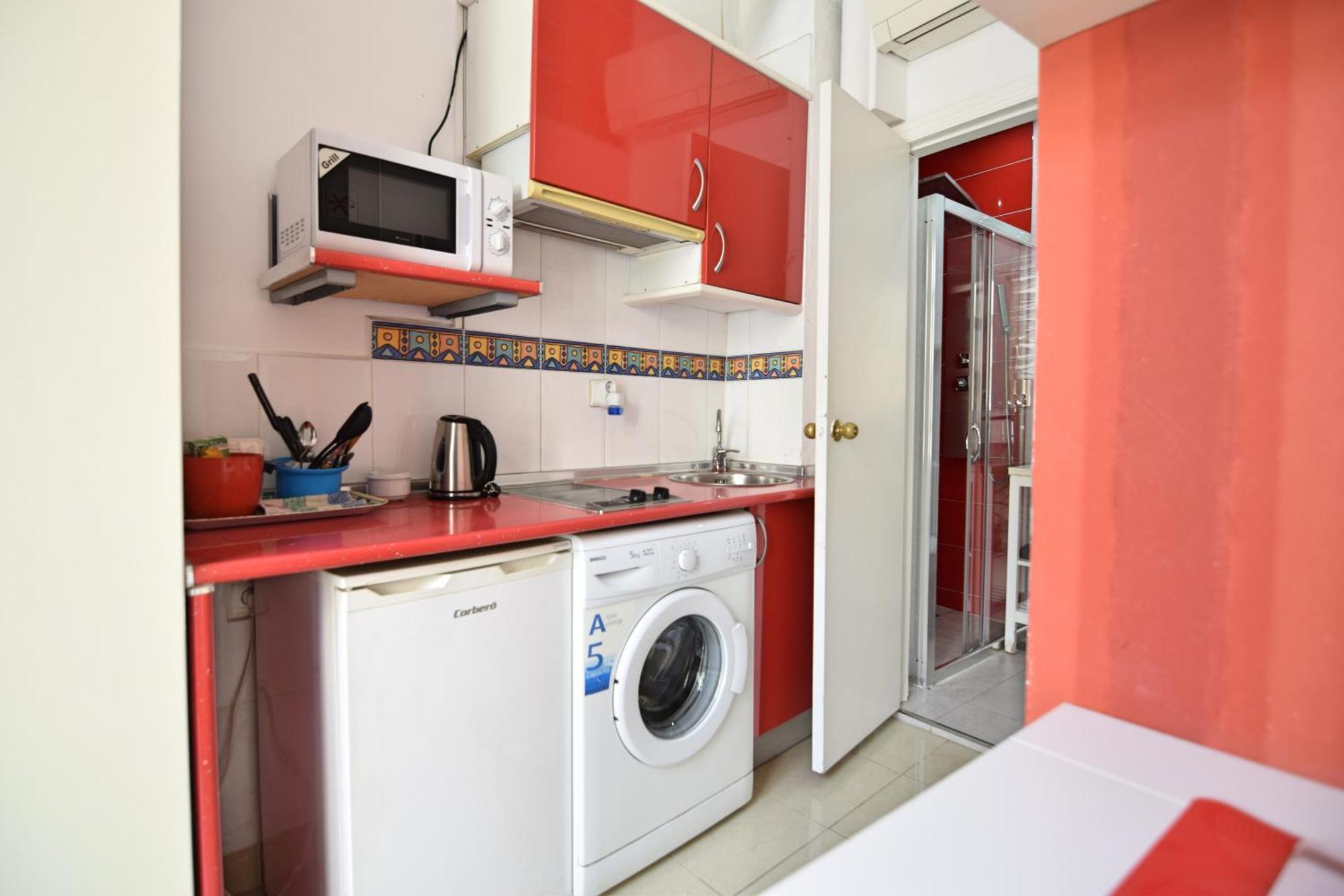 Apartamentos Marques De La Merced มาลากา ภายนอก รูปภาพ