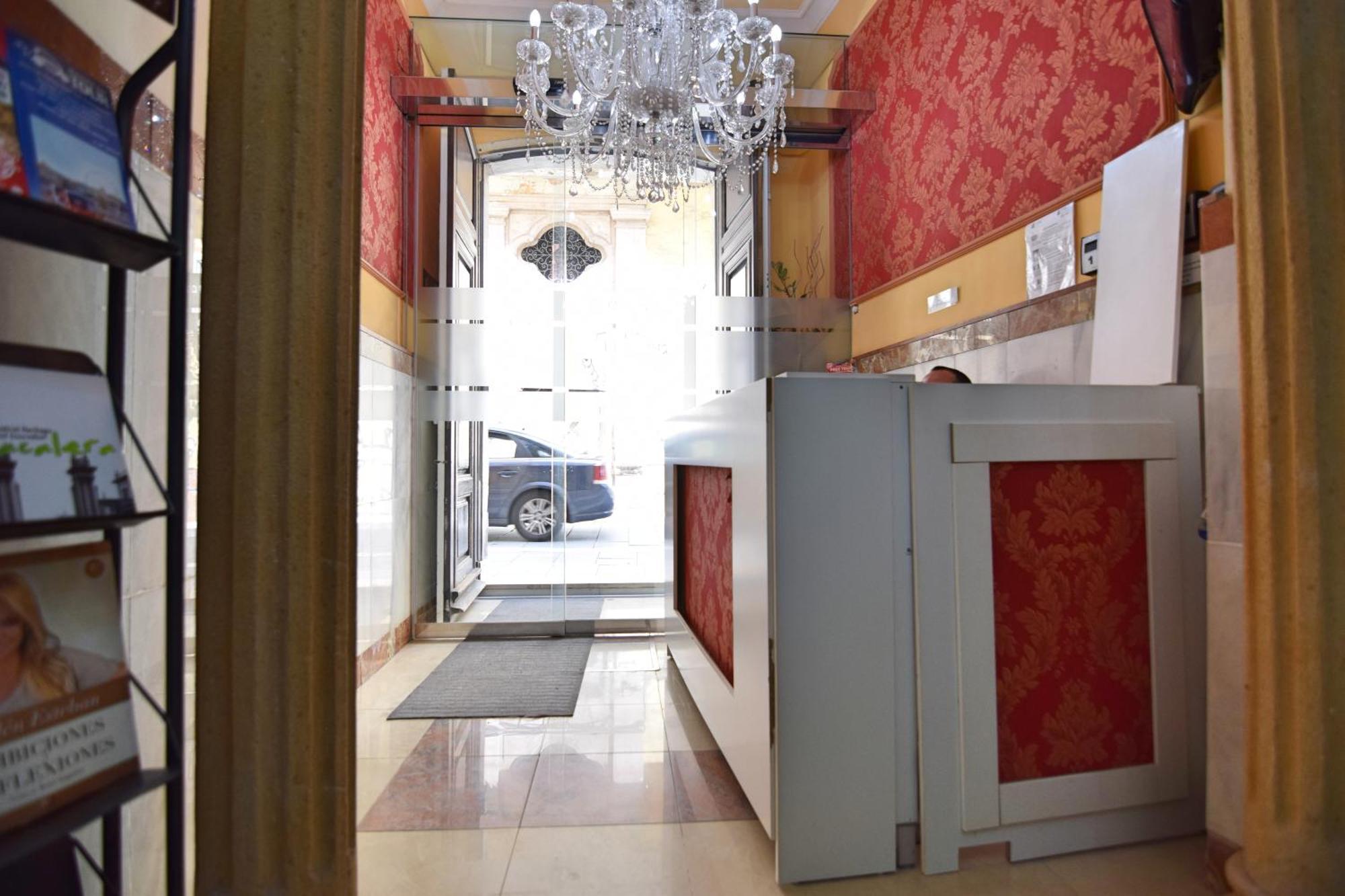Apartamentos Marques De La Merced มาลากา ภายนอก รูปภาพ